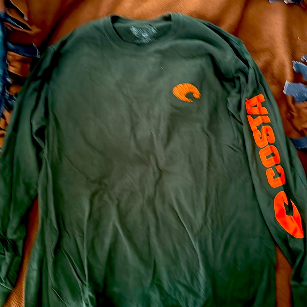 Costa hunter green long sleeved t-shirt Size M